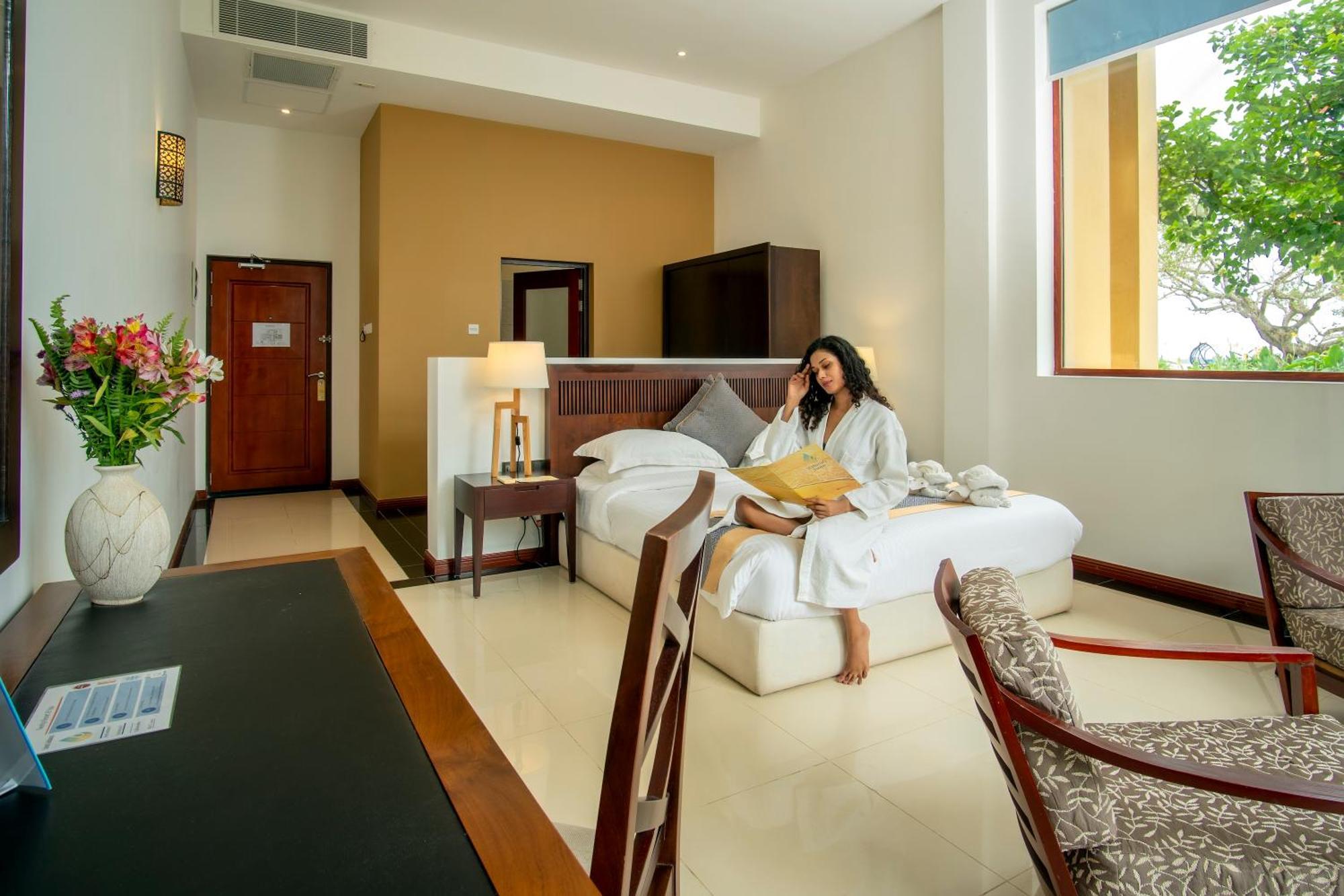 Sooriya Resort & Spa Тангалла Экстерьер фото